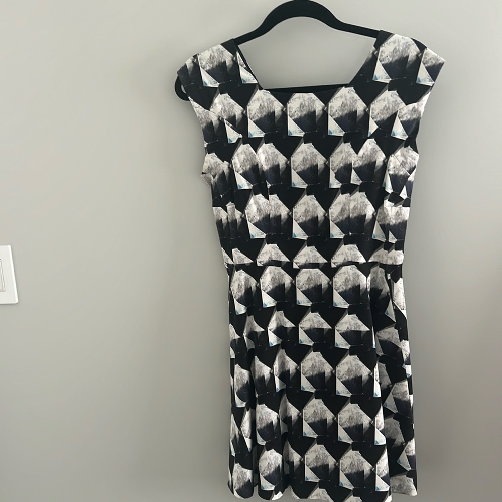 Theysken’s Theory Open Back A Line Dress